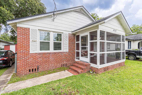 Post, JACKSONVILLE, FL 32205