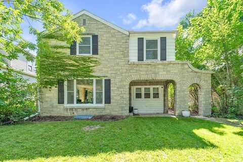 Elm Tree, MILWAUKEE, WI 53209