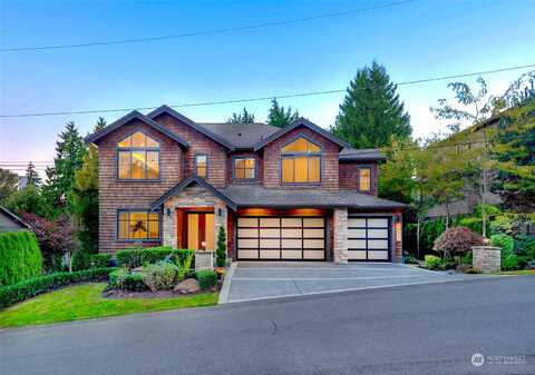 16Th, BELLEVUE, WA 98004