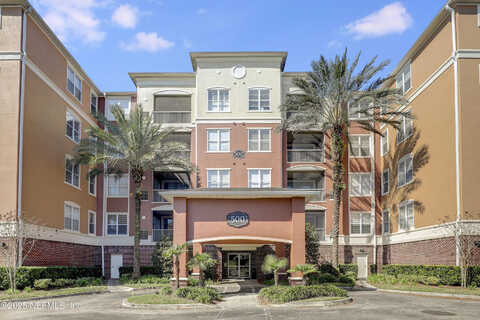 Deerwood Lake, JACKSONVILLE, FL 32216