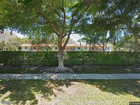 Avenue L, DELRAY BEACH, FL 33483