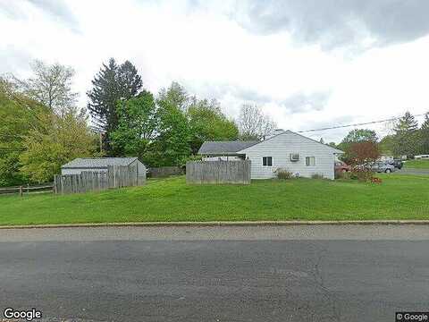 W Trenton Ave, Fairless Hills, PA 19030