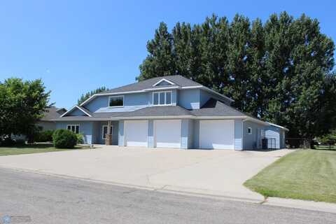 18Th, MOORHEAD, MN 56560