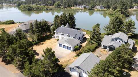 Eagle Nest, OCEAN SHORES, WA 98569