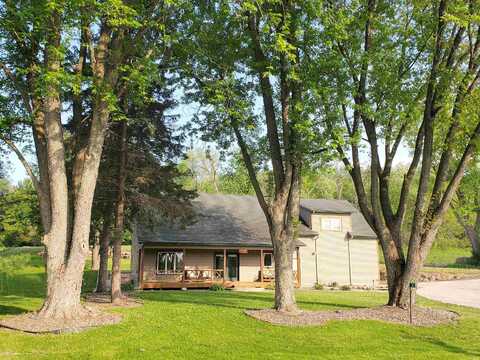 Vilas, COTTAGE GROVE, WI 53527