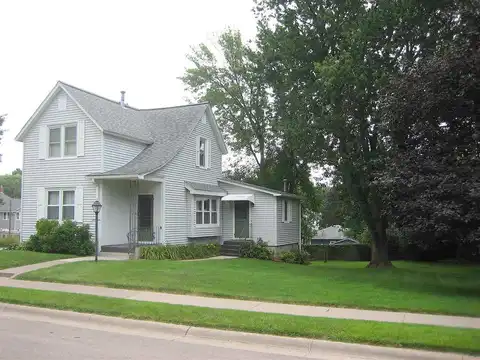 5Th, CLINTON, IA 52732