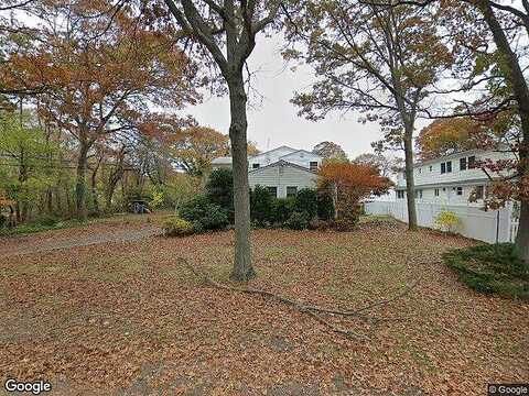 Irving, E PATCHOGUE, NY 11772