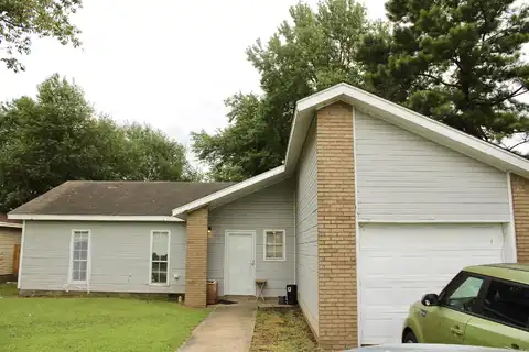 1607 W Washington Avenue, Jonesboro, AR 72401