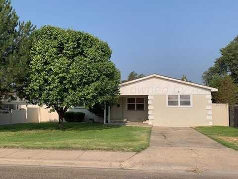 1602 S Grinnell Street, Perryton, TX 79070