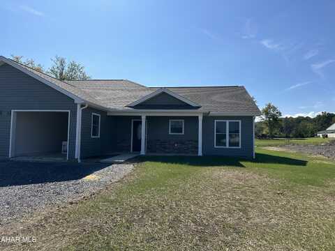 113 Red Tail Circle, Duncansville, PA 16635