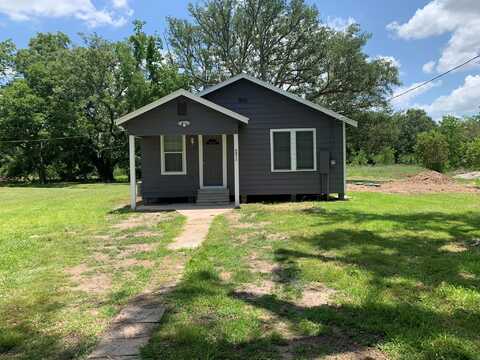 4875 Boyt Rd, Beaumont, TX 77713