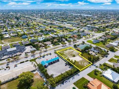 3834 Chiquita, CAPE CORAL, FL 33914