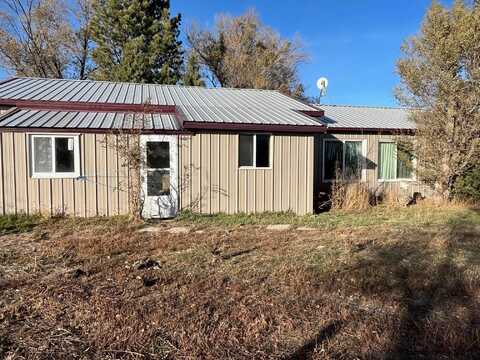 41 RIVERVIEW RD, Wheatland, WY 82201