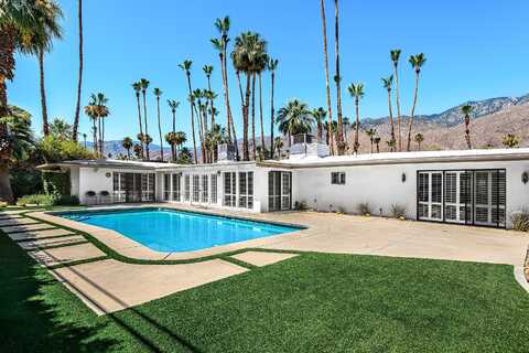 1040 Sagebrush Road, Palm Springs, CA 92264