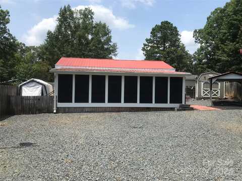 106 Anchor Court, Mount Gilead, NC 27306