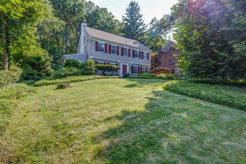 82 Blake Road, Hamden, CT 06517