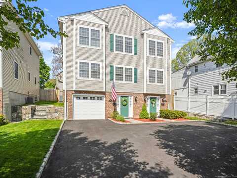 105 Dean Street, Stamford, CT 06902