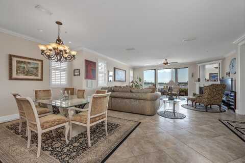 240 SE Brooks Street, Fort Walton Beach, FL 32548