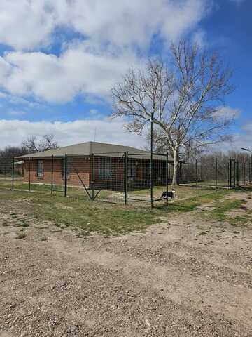 297 Rizley, Quemado, TX 78877