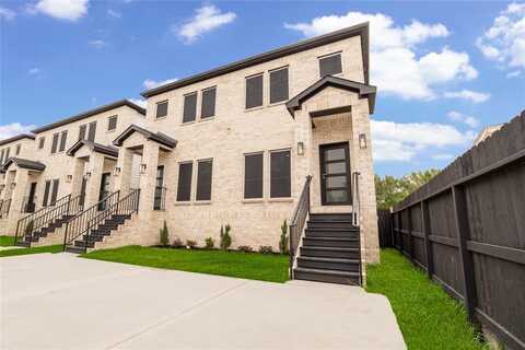 3708 Easy Street B, Houston, TX 77026