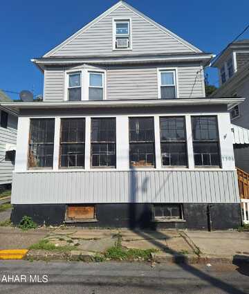 1306 Blair Avenue, Tyrone, PA 16686