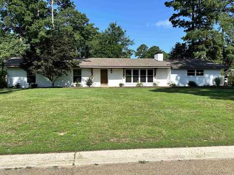 1711 Pineview Street, Magnolia, AR 71753