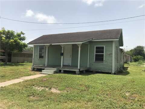 203 N First Street, Robstown, TX 78380