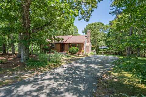 22 Harmony Lane, Brewster, MA 02631