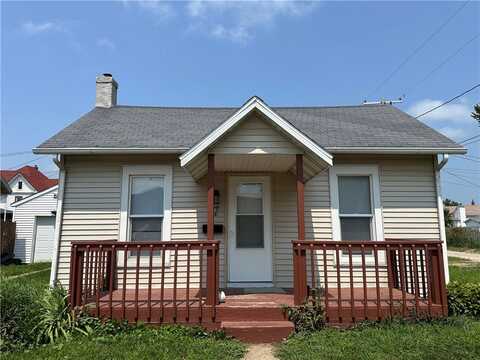 7 W North Street, Marshalltown, IA 50158