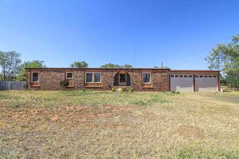 1024 AVE D, Farwell, TX 79325