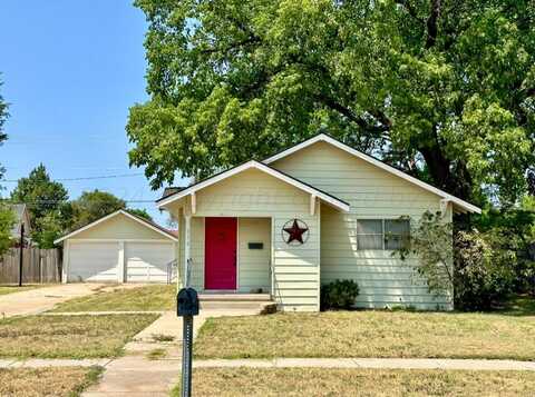 216 S Barkley Street, Spearman, TX 79081