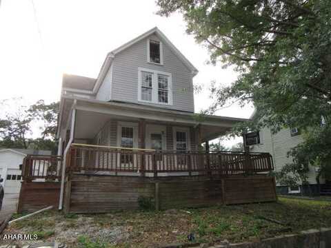 419 Baynton Avenue, Altoona, PA 16602