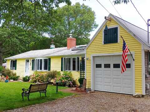 12 Liberty Lane, West Yarmouth, MA 02673