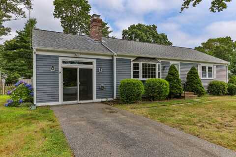 34 Rebecca Lane, Osterville, MA 02655