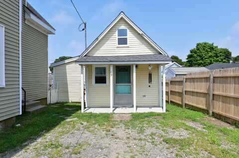 21 Twelfth Street, Wareham, MA 02571