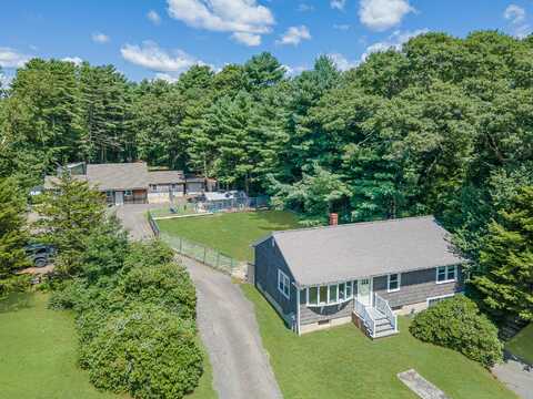 201 Peckham Road, Acushnet, MA 02743