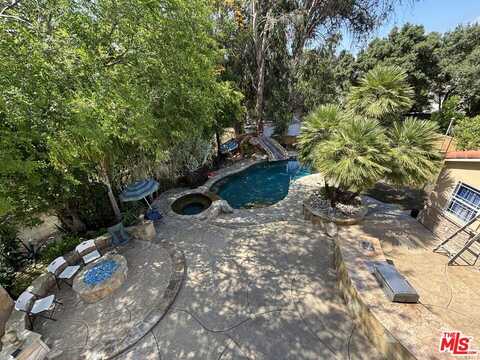 4724 Castle Rd, La Canada Flintridge, CA 91011