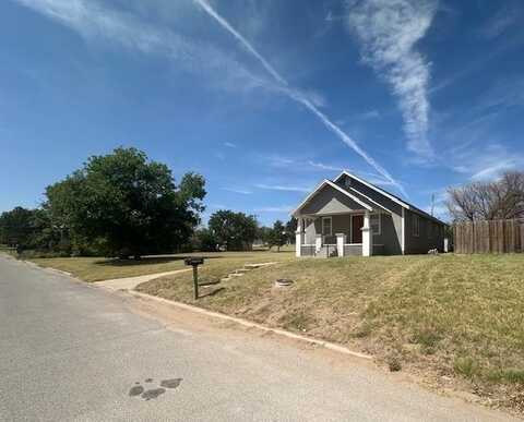 407 S Summer St, Shattuck, OK 73858