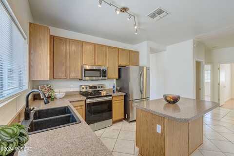 Mill Crossing, TUCSON, AZ 85743