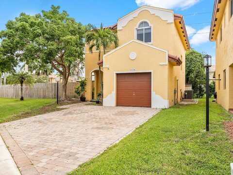 41St, HOMESTEAD, FL 33033