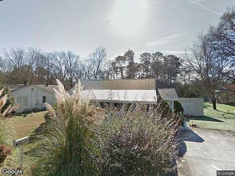 Lynnwood Street, Gardendale, AL 35071