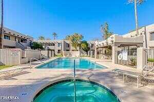 E Highland Avenue 47, Phoenix, AZ 85014