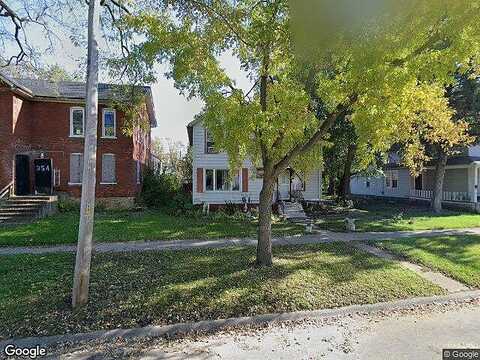 4Th, KANKAKEE, IL 60901