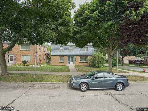 92Nd, MILWAUKEE, WI 53226