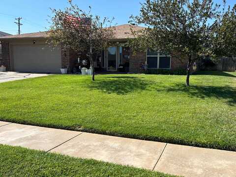 7403 Dreyfuss Drive, Amarillo, TX 79121