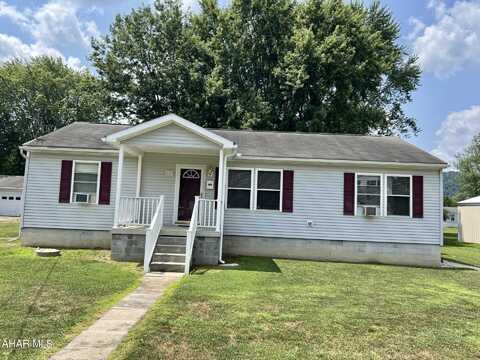 622 Dean Street, Confluence, PA 15424