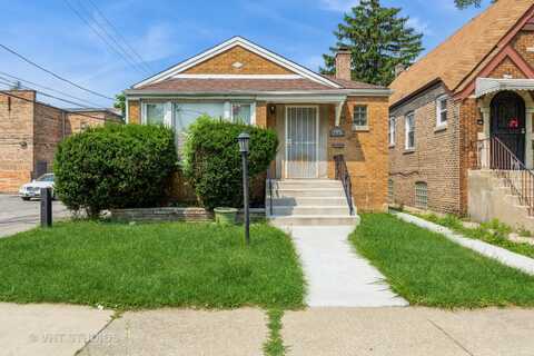 8642 S. Vernon Avenue, Chicago, IL 60619