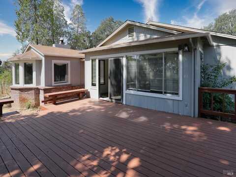 2765 Howard Avenue, Lakeport, CA 95453