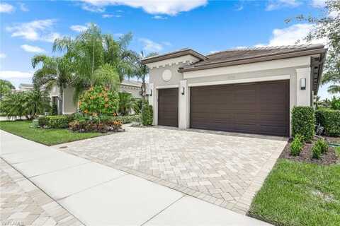 28700 Montecristo, BONITA SPRINGS, FL 34135