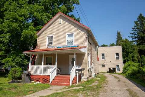 34 Geneva Street, Bath, NY 14810